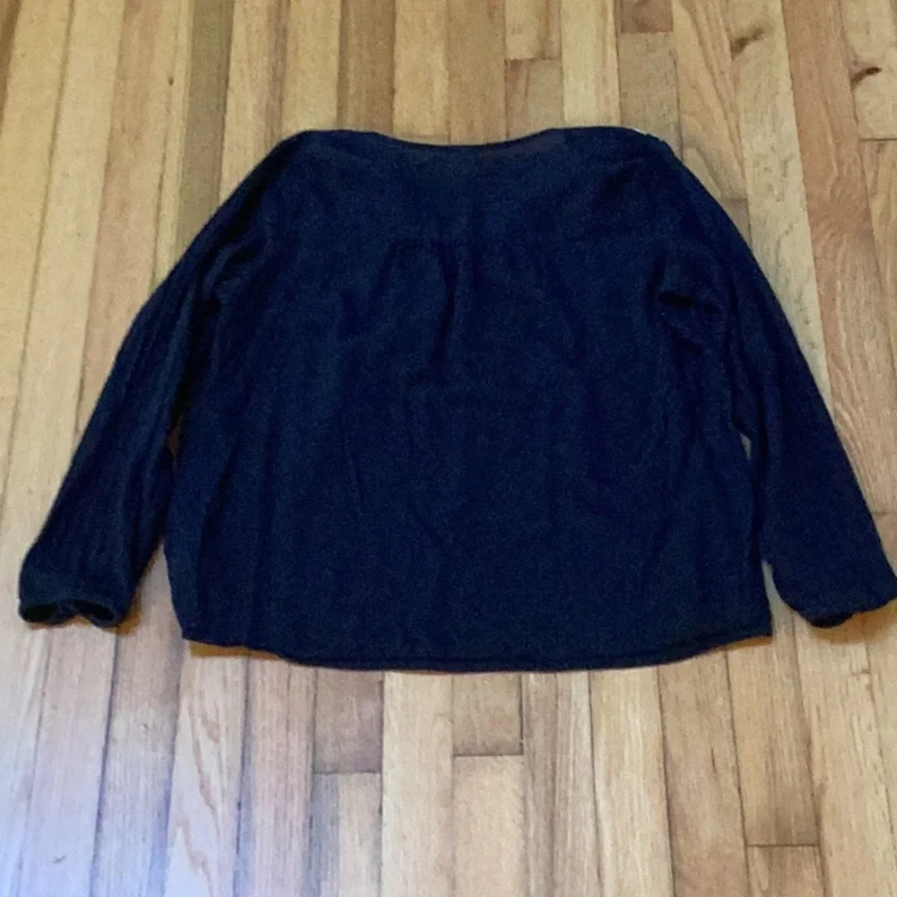 Old Navy Embroidered Peasant Blouse, size small tall - Picture 7 of 11
